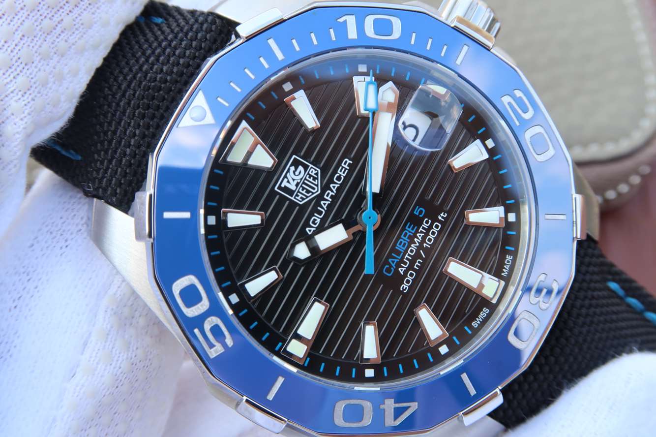 泰格豪雅競潛復刻手錶錶 V6廠泰格豪雅競潛繫列WAY211B.FC6363版￥3480-高仿錶