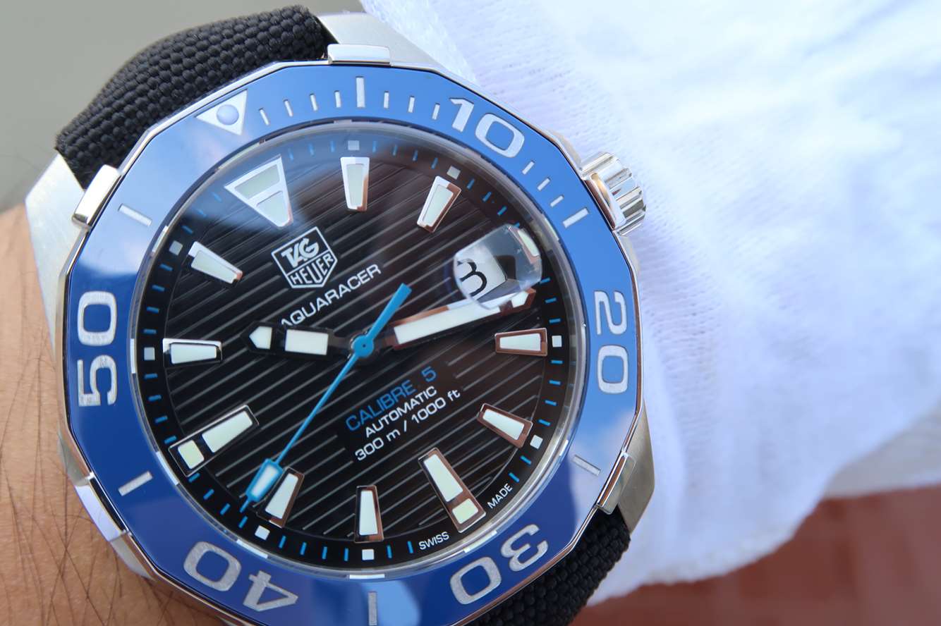 泰格豪雅競潛復刻手錶錶 V6廠泰格豪雅競潛繫列WAY211B.FC6363版￥3480-高仿錶
