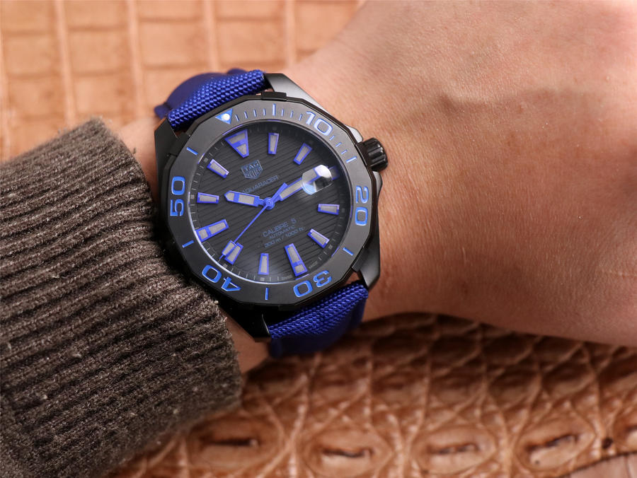 泰格豪雅復刻手錶視頻 V6廠泰格豪雅CALIBRE 5競潛繫列¥2980-高仿錶 泰格豪雅復刻手錶視頻 V6廠泰格豪雅CALIBRE 5競潛繫列¥2980-高仿錶