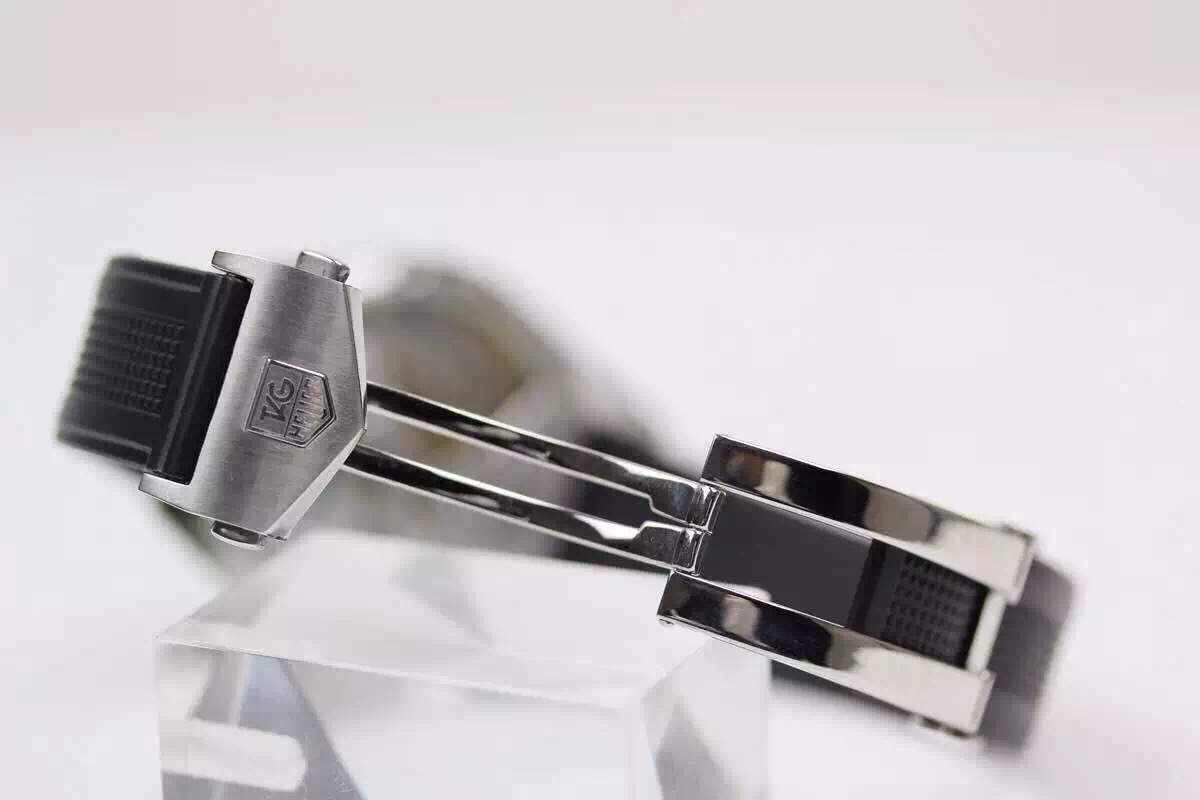 復刻手錶v6泰格豪雅 V6廠泰格豪雅卡萊拉WV3010￥2980-高仿錶