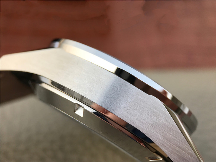 泰格豪雅卡萊拉復刻手錶錶測評 V6廠泰格豪雅卡萊拉 繫列￥3480-高仿錶