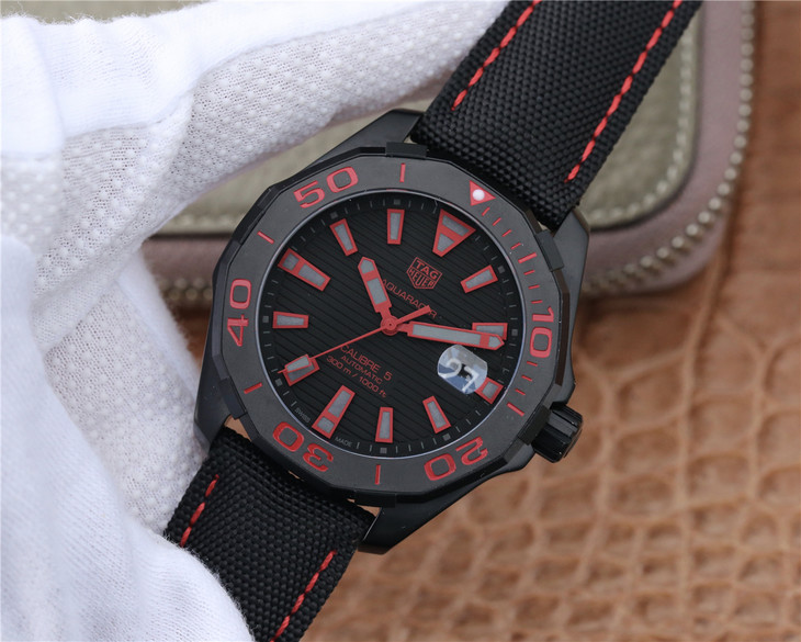 泰格豪雅競潛300 復刻手錶 V6廠豪雅泰格300米競潛￥2980-高仿錶