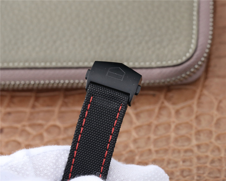 泰格豪雅競潛300 復刻手錶 V6廠豪雅泰格300米競潛￥2980-高仿錶