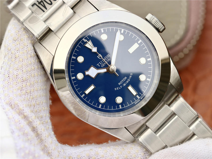 帝舵復刻手錶錶圖片及價格 TW帝舵碧灣M79540-0004￥2980-高仿錶