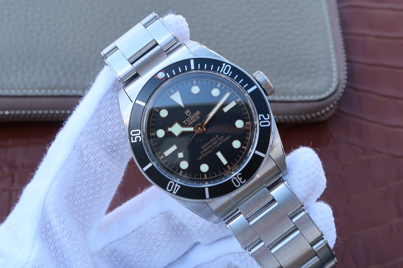 高仿帝舵那裏有實體店 ZF帝舵啟承繫列m79230n-0002￥2680-高仿錶