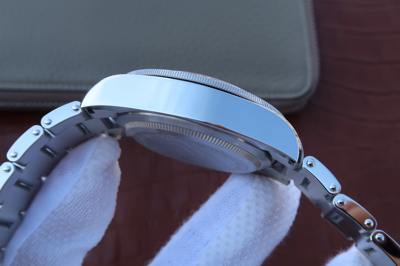 高仿帝舵那裏有實體店 ZF帝舵啟承繫列m79230n-0002￥2680-高仿錶