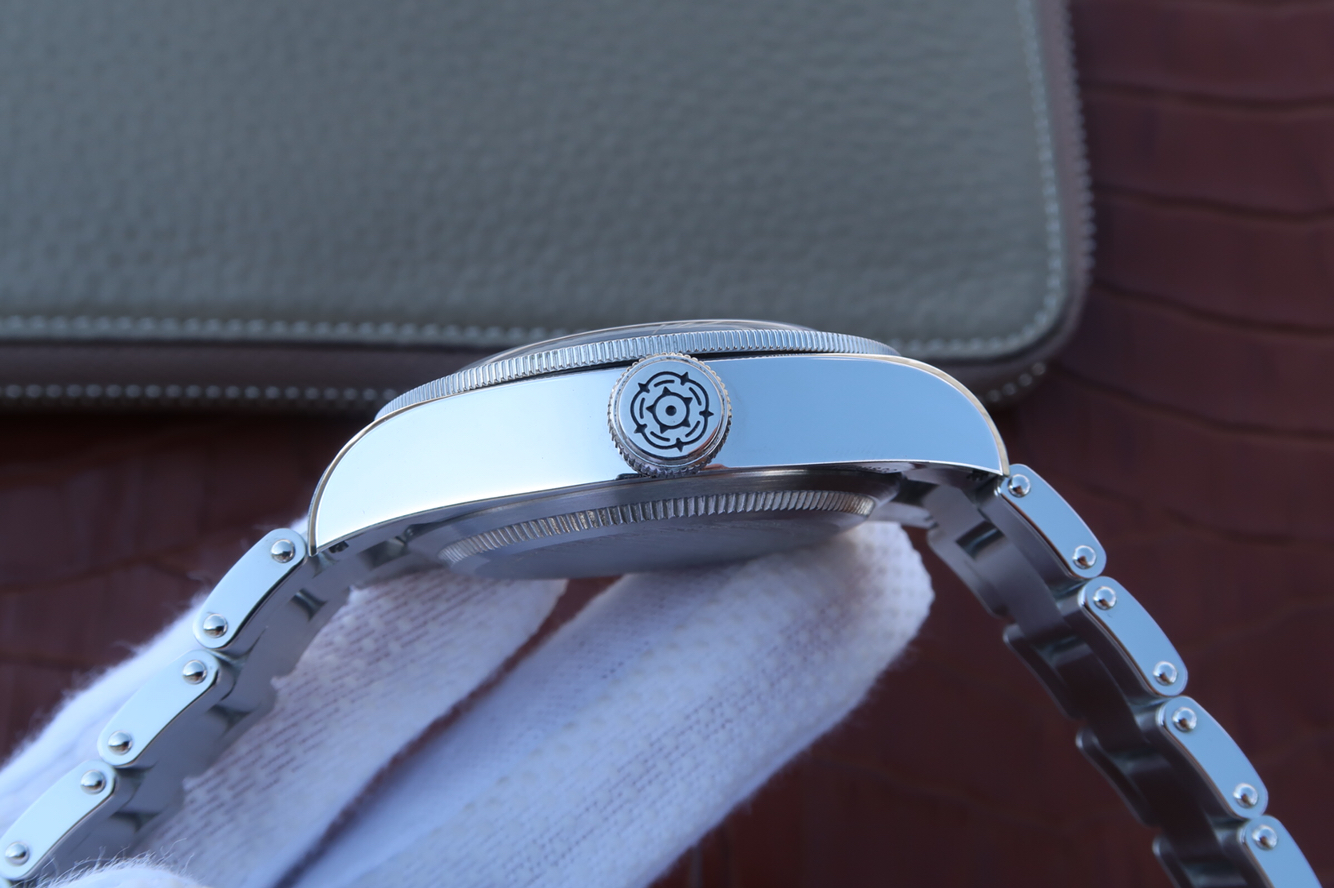 高仿帝舵那裏有實體店 ZF帝舵啟承繫列m79230n-0002￥2680-高仿錶