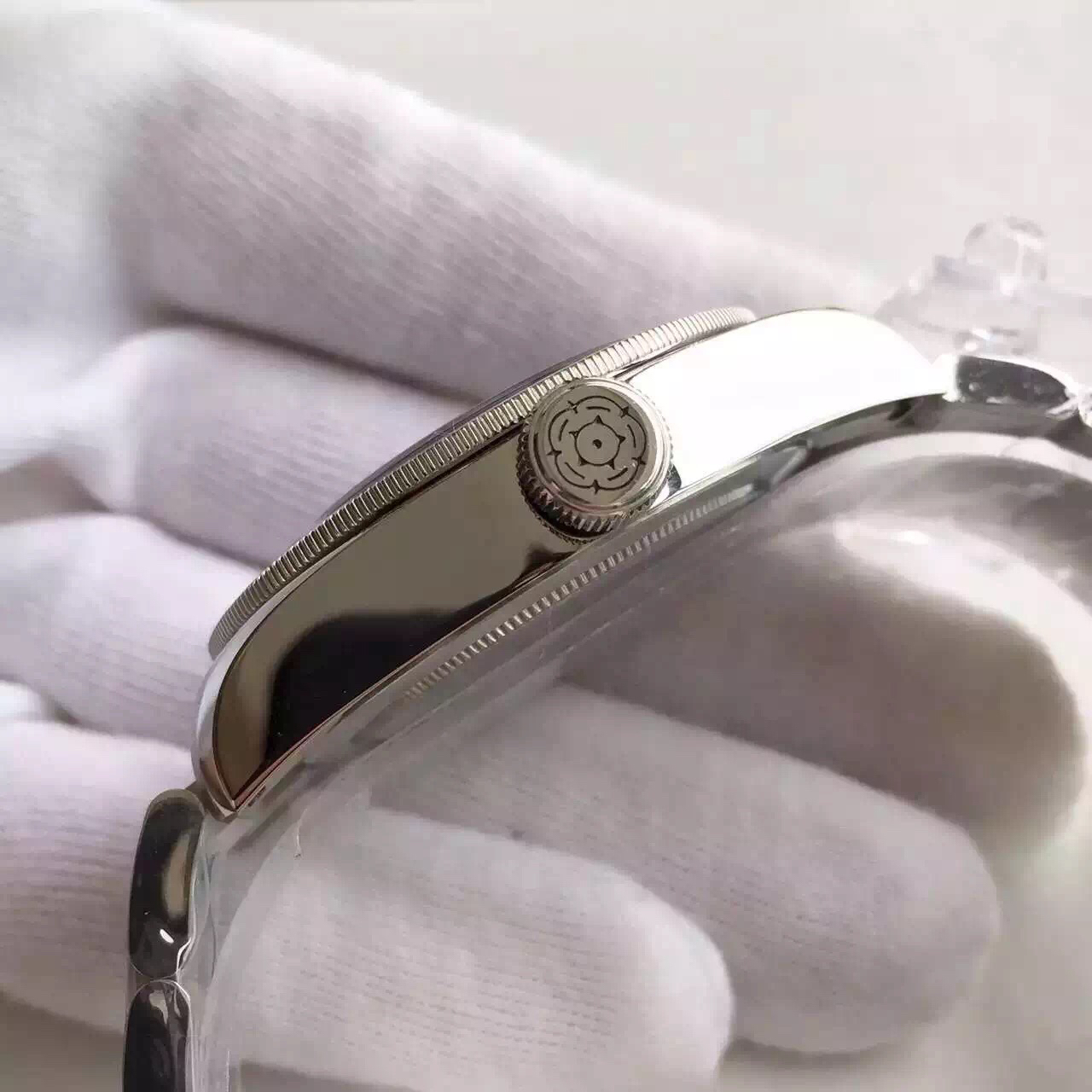 仿帝舵ONLYWATCH男錶 ZF帝駝碧灣繫列進口瑞士ETA2824自動機械￥2680 -高仿錶