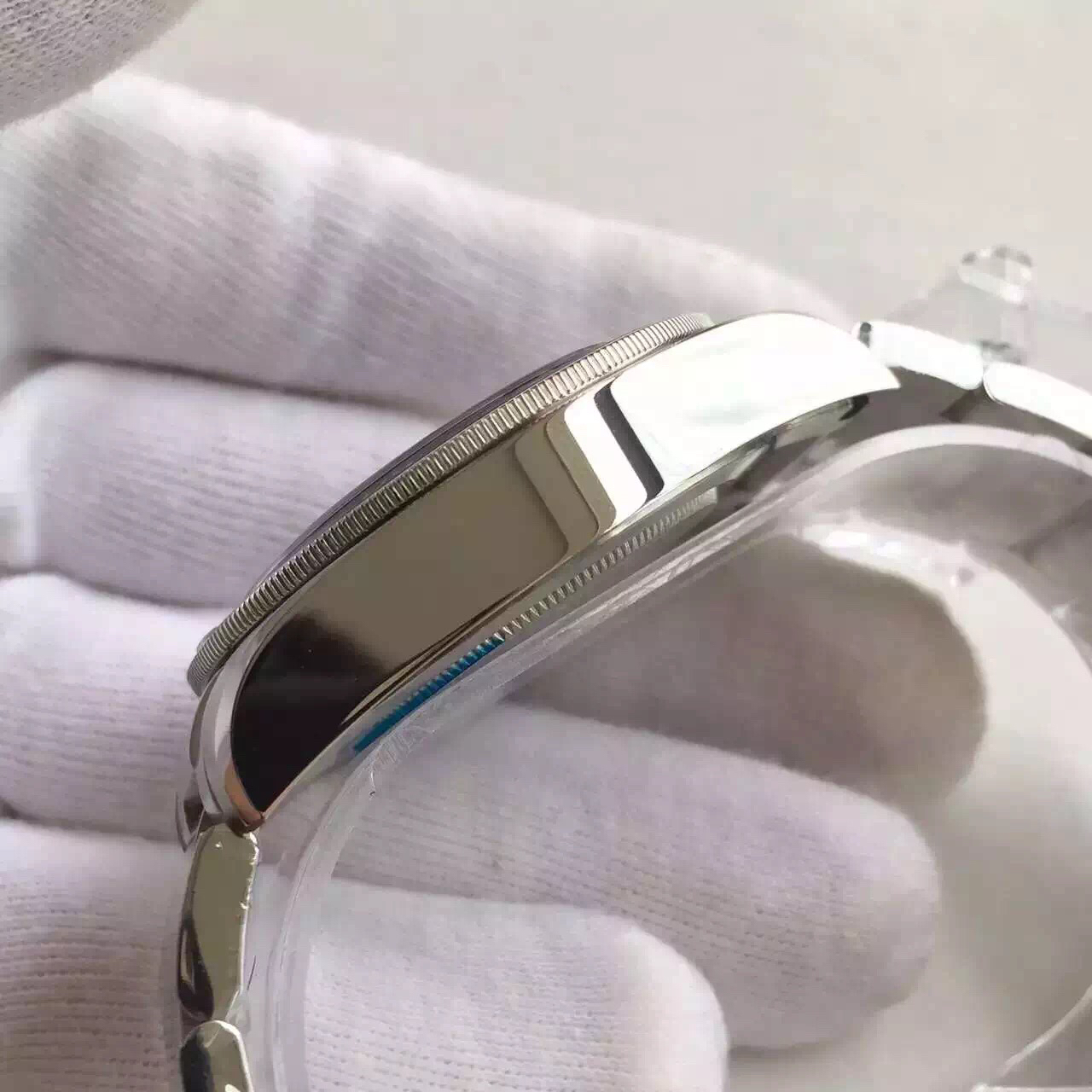 仿帝舵ONLYWATCH男錶 ZF帝駝碧灣繫列進口瑞士ETA2824自動機械￥2680 -高仿錶