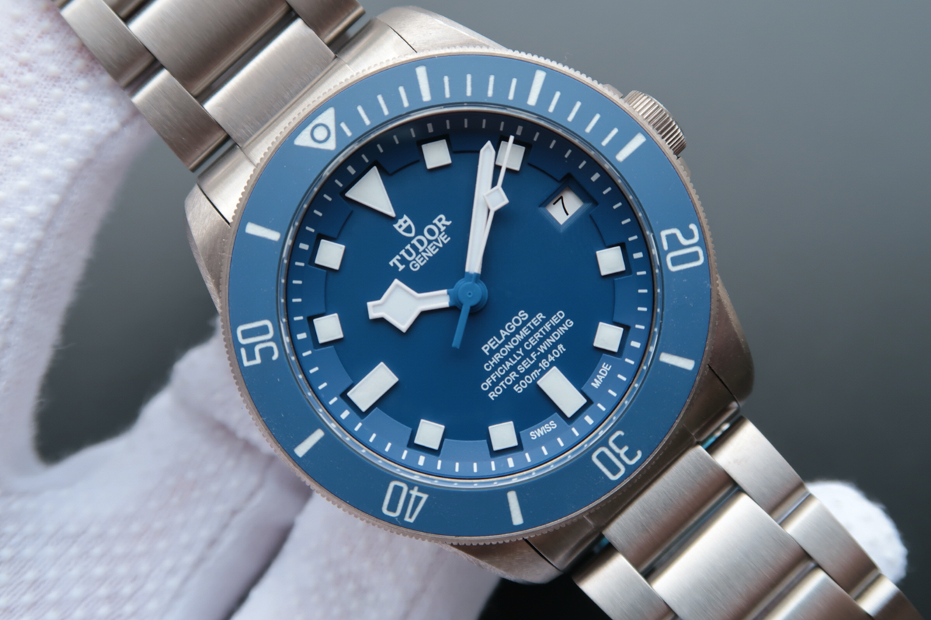 精仿帝舵錶 ZF帝舵v6版PELAGOS繫列25600TB藍色戰斧￥2680-高仿錶