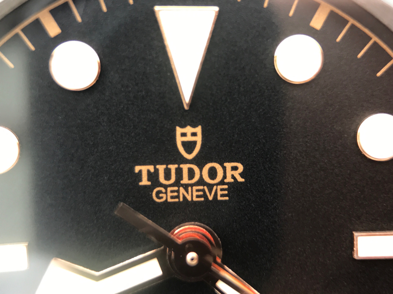 高仿帝舵啟承繫列價格 ZF帝舵啟承繫列m79230r-0001￥2680-高仿錶