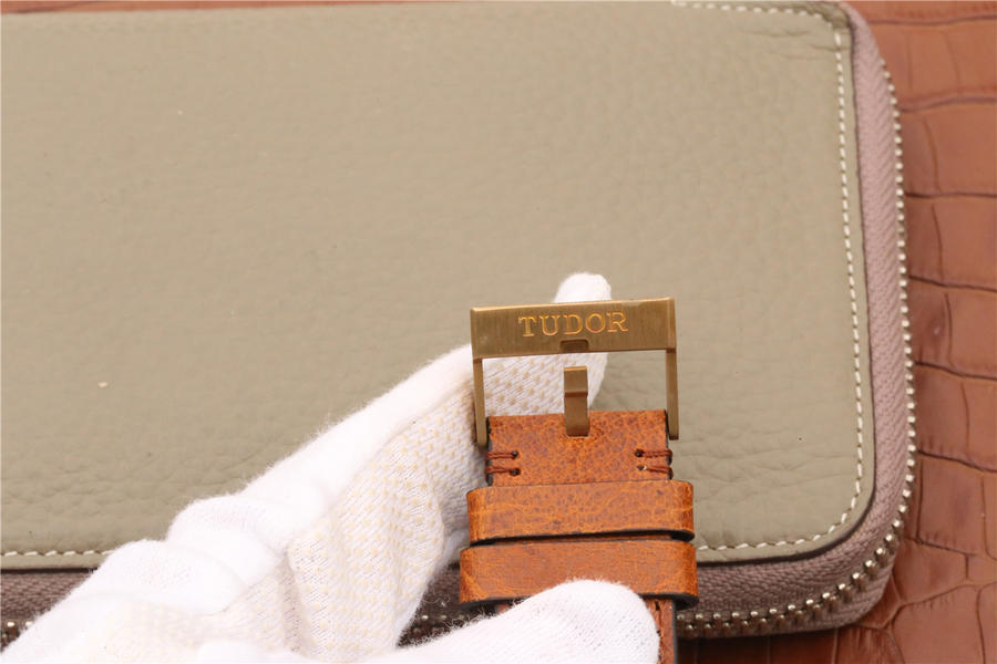 高仿帝舵小銅花機芯 ZF帝舵青銅‘銅花’M79250BM-0001青銅¥3480-高仿錶 高仿帝舵小銅花機芯 ZF帝舵青銅‘銅花’M79250BM-0001青銅¥3480-高仿錶