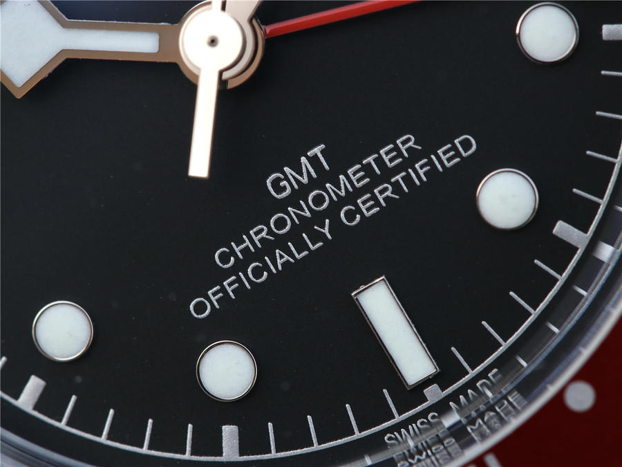 如何辯別帝舵碧灣正品與高仿 ZF帝舵碧灣M79830RB-0001￥3480-高仿錶