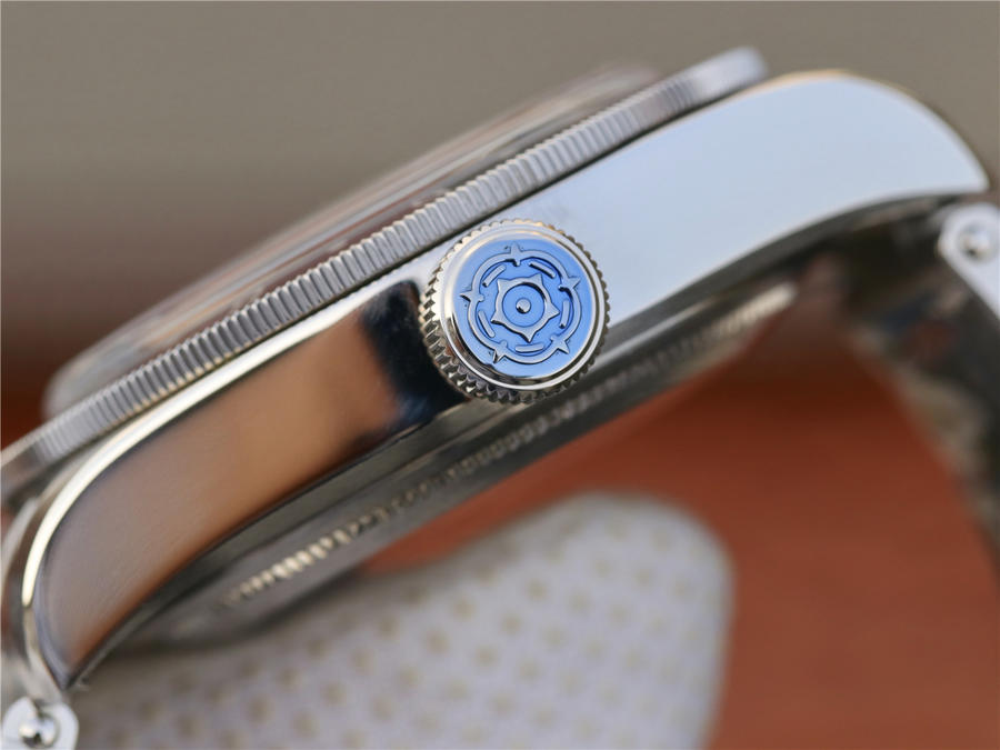 如何辯別帝舵碧灣正品與高仿 ZF帝舵碧灣M79830RB-0001￥3480-高仿錶