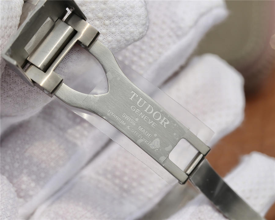 高仿的帝舵怎麽樣 XF帝舵領潛型戰斧25600TB XF升級版￥3480-高仿錶