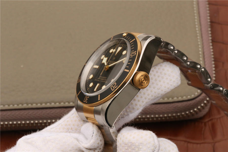 仿帝舵男士手錶 ZF帝舵啟承繫列79733N￥3480-高仿錶