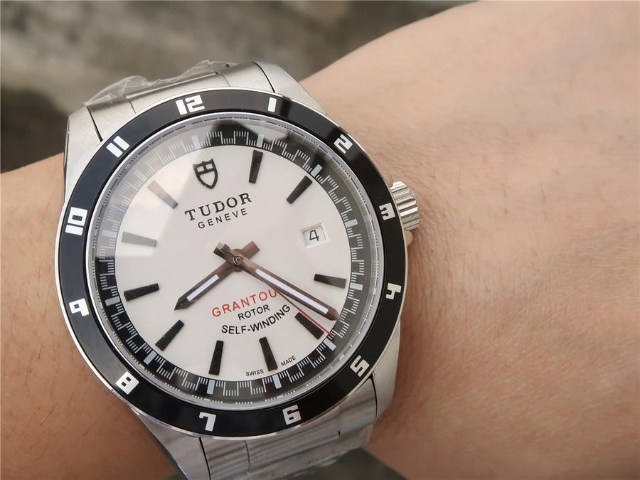 高仿帝舵錶殼圖片 帝舵GRANTOUR繫列20500N-95730￥3480-高仿錶