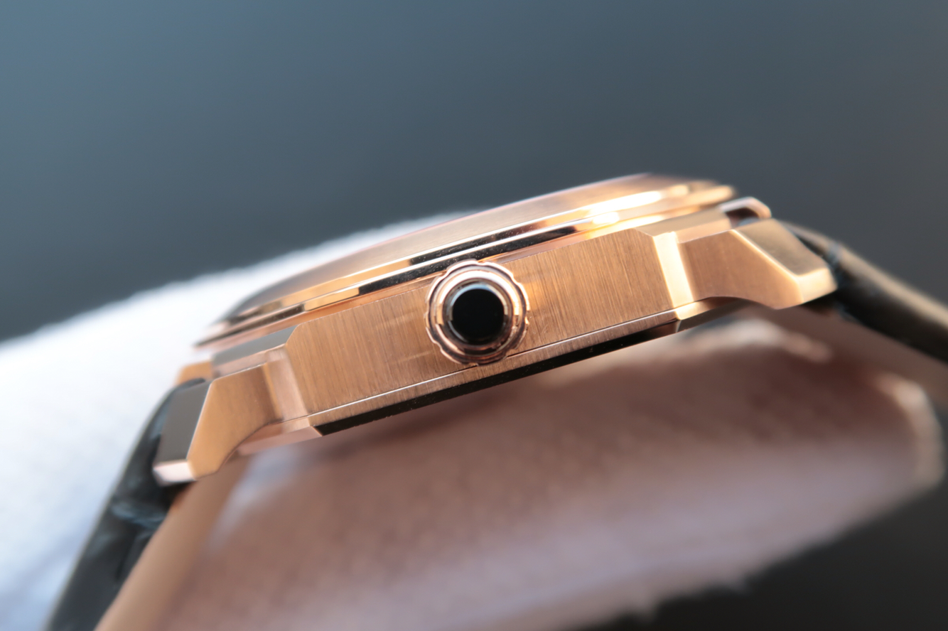 復刻手錶寶格麗錶 寶格麗全新OCTO繫列102028 BGO40BPLXT超薄腕錶￥3480-高仿錶