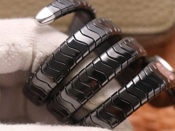 寶格麗羅馬繫列復刻手錶 BV廠寶格麗SERPENTI繫列￥3480-高仿錶