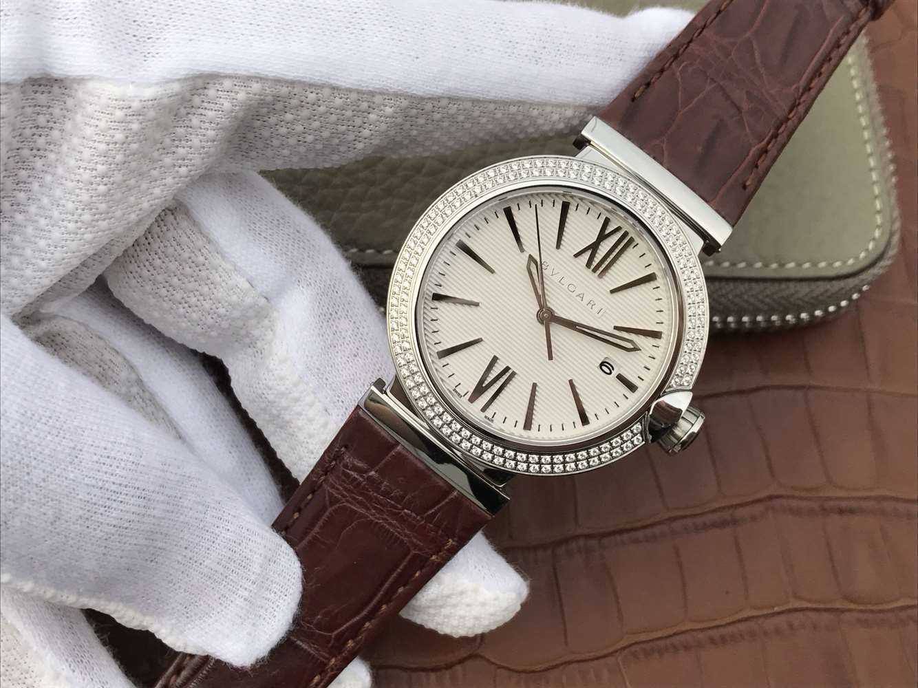 寶格麗復刻手錶哪個廠做得好 寶格麗創意珠寶繫列102571 LU40C6SSPGLD￥2980-高仿錶