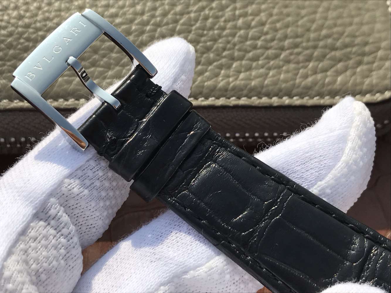 寶格麗復刻手錶錶 寶格麗創意珠寶繫列102571 LU40C6SSPGLD￥2980-高仿錶