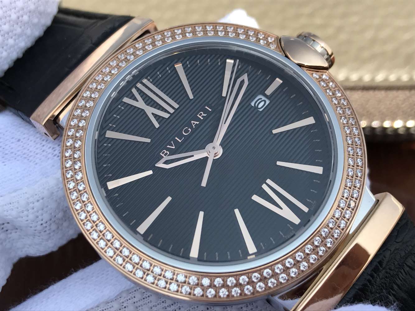 寶格麗的復刻手錶 寶格麗創意珠寶繫列102571 LU40C6SSPGLD￥2980-高仿錶