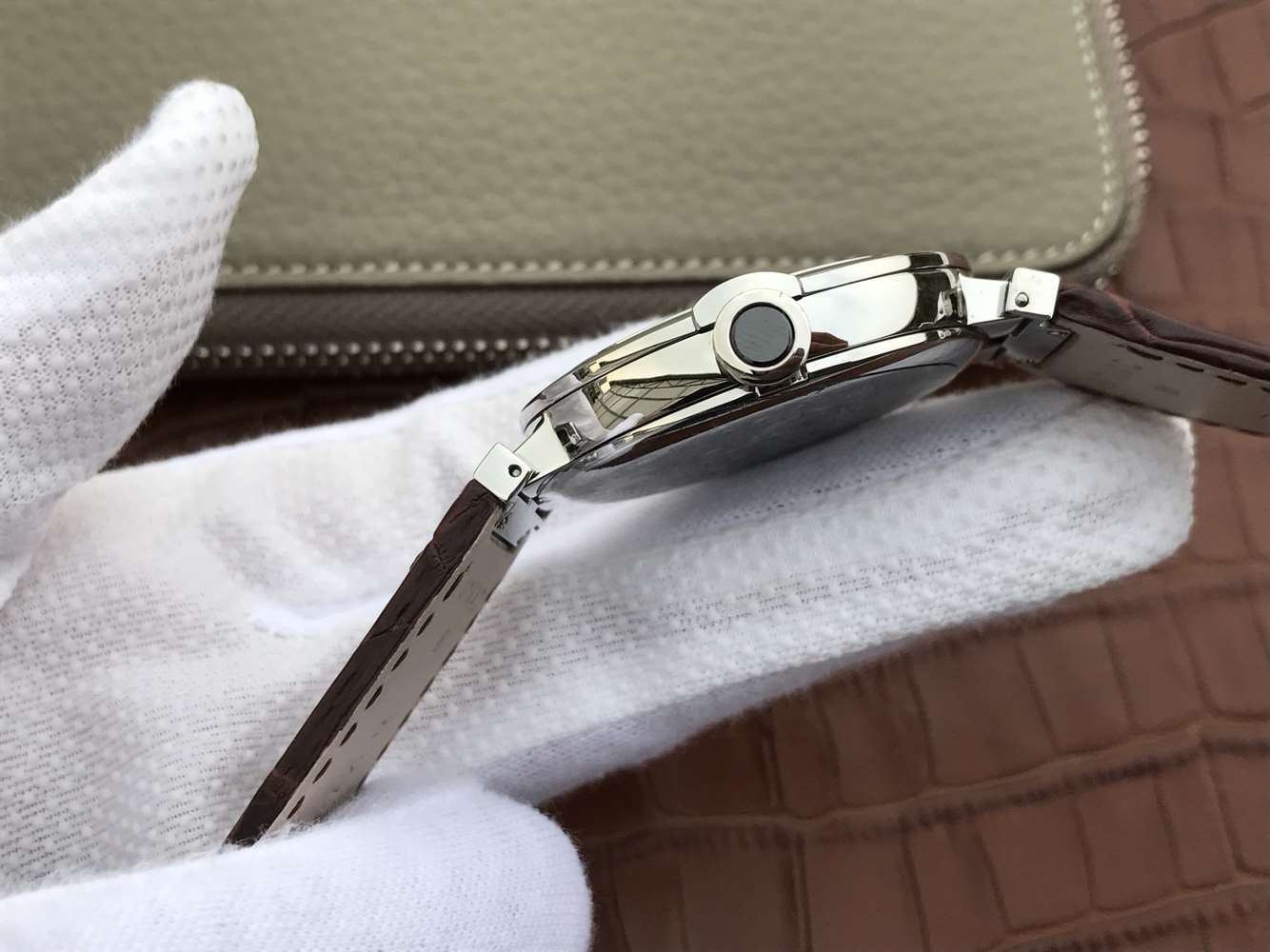 寶格麗男士手錶復刻手錶 寶格麗創意珠寶繫列102571 LU40C6SSPGLD￥2980 -高仿錶