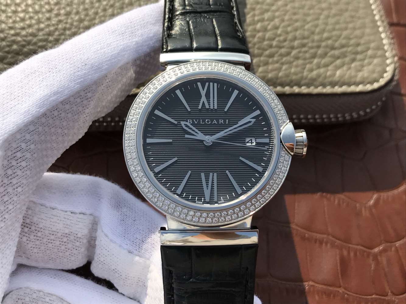 寶格麗那個廠復刻手錶好 寶格麗創意珠寶繫列102571 LU40C6SSPGLD￥2980-高仿錶