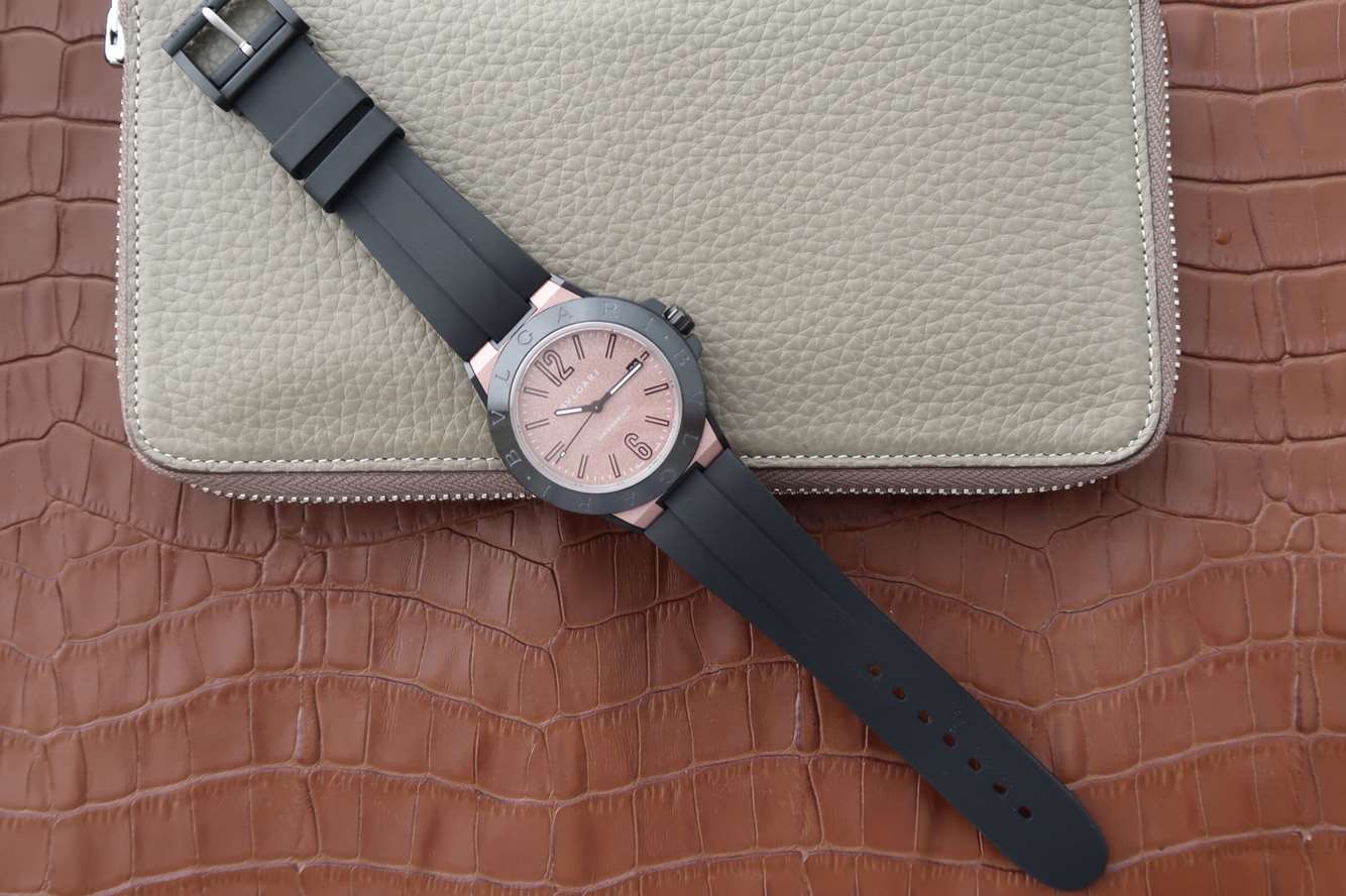 寶格麗 手錶 復刻手錶 GF廠寶格麗Diagono繫列102306 DG41C14SMCVD腕錶隆重登場￥2980-高仿錶