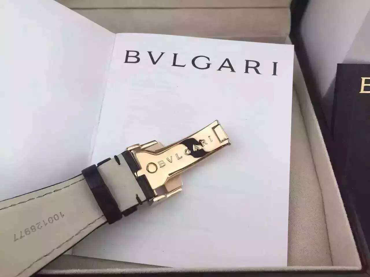 寶格麗復刻手錶 寶格麗OCTO繫列102119 BGOP38WGLD中性機械錶￥2980-高仿錶