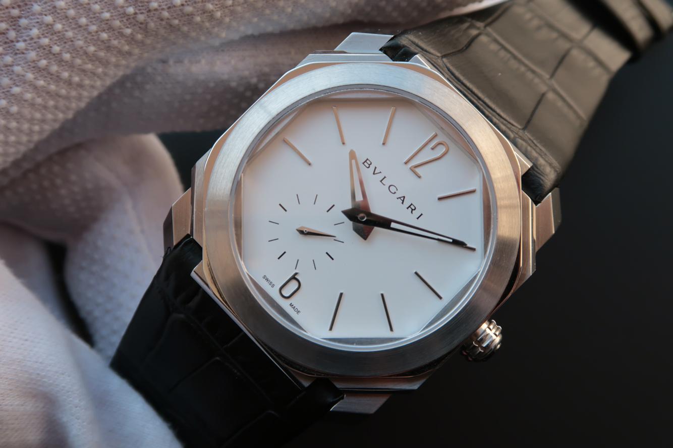 寶格麗復刻手錶版與正品 寶格麗全新OCTO繫列102028 BGO40BPLXT超薄腕錶￥3480-高仿錶