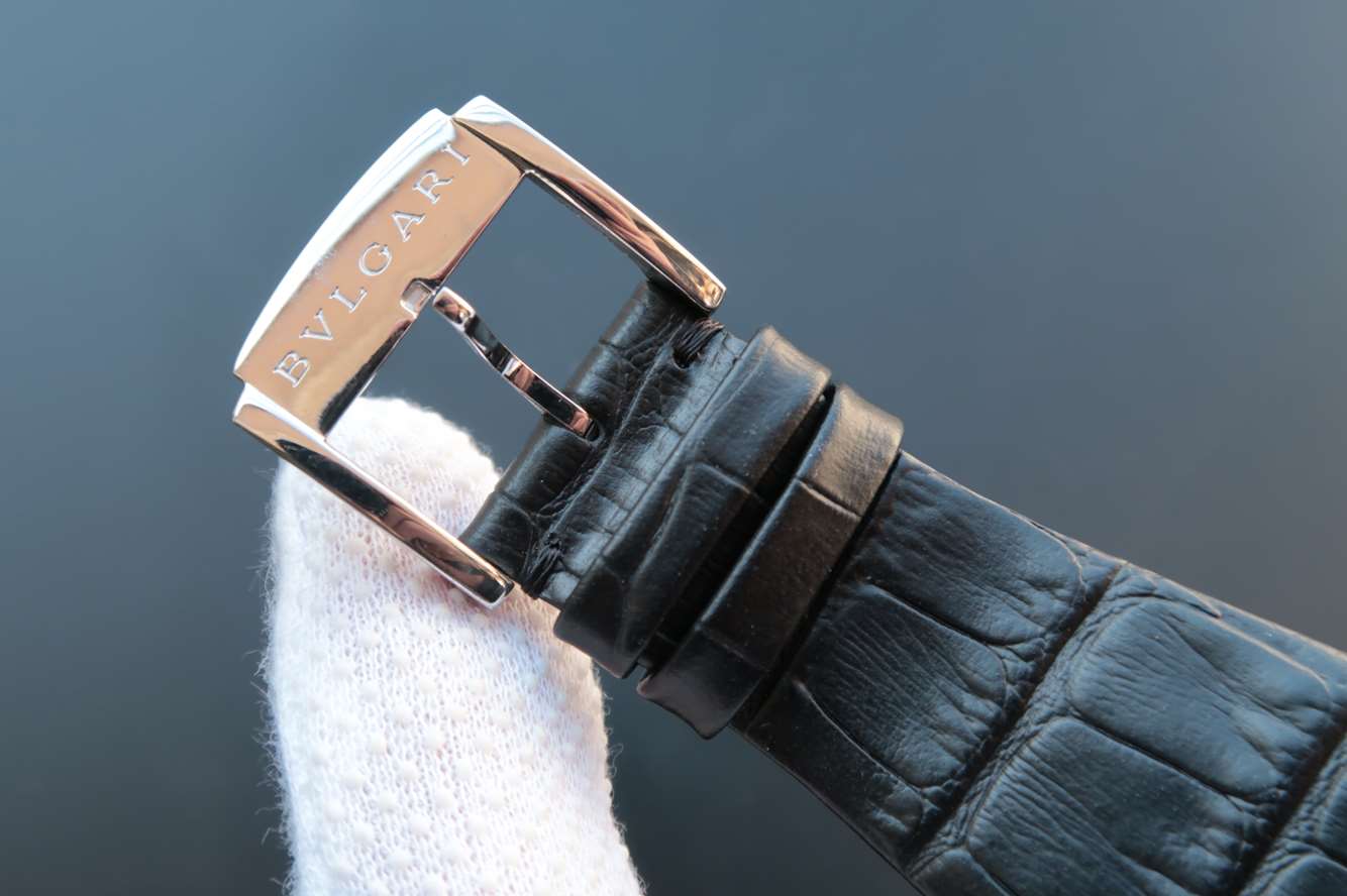 寶格麗復刻手錶版與正品 寶格麗全新OCTO繫列102028 BGO40BPLXT超薄腕錶￥3480-高仿錶