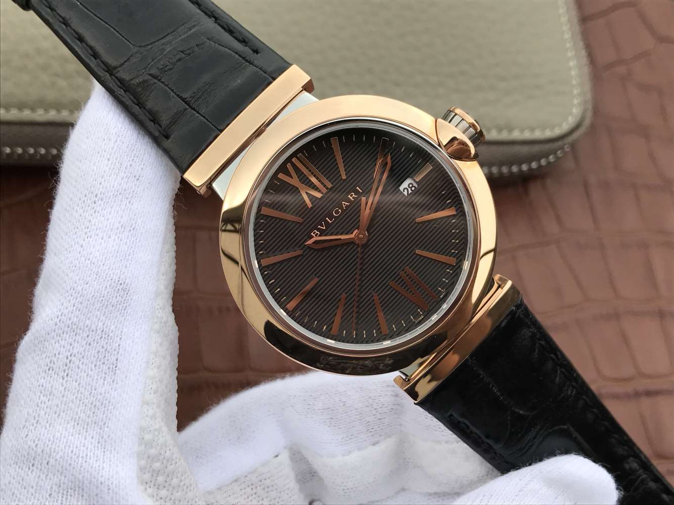 寶格麗復刻手錶手錶 寶格麗創意珠寶繫列102571 LU40C6SSPGLD￥2980-高仿錶