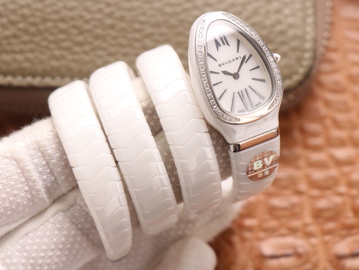 復刻手錶寶格麗三問錶 BV廠寶格麗SERPENTI繫列￥2980-高仿錶