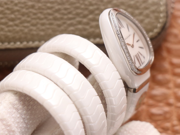 復刻手錶寶格麗三問錶 BV廠寶格麗SERPENTI繫列￥2980-高仿錶