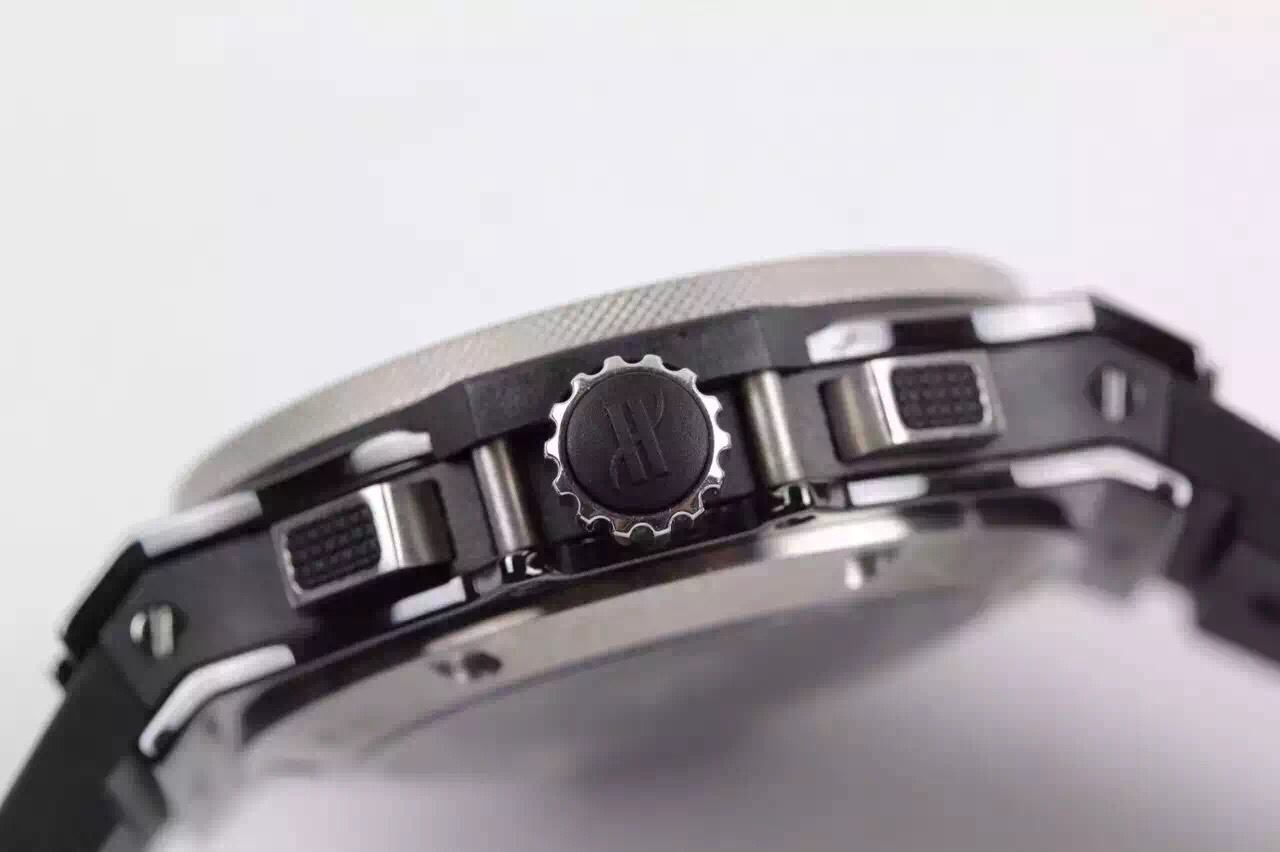 V6廠宇舶Hublot 大爆炸繫列Big Bang 腕錶301.CT.130.RX 復刻手錶￥3680-高仿錶