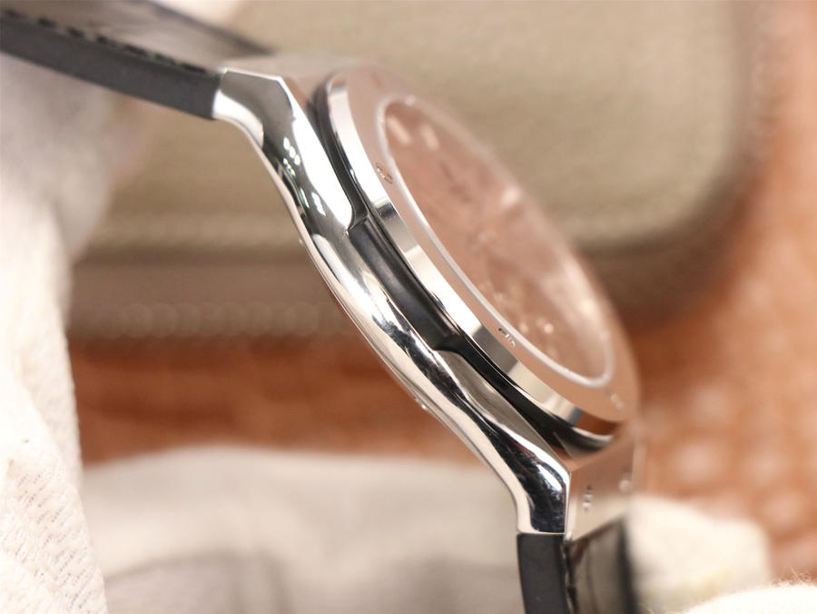 JB宇舶（恆寶）經典融合（CLASSIC FUSION）繫列陀飛輪￥8800-高仿錶