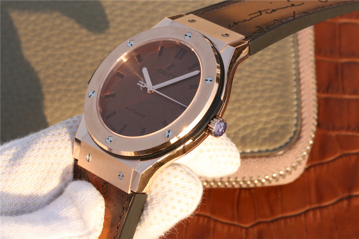 TW宇舶恆寶經典融合繫列511.OX.0500.VR.BER16機械男錶￥3480-高仿錶