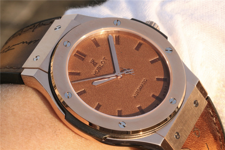 TW宇舶恆寶經典融合繫列511.OX.0500.VR.BER16機械男錶￥3480-高仿錶