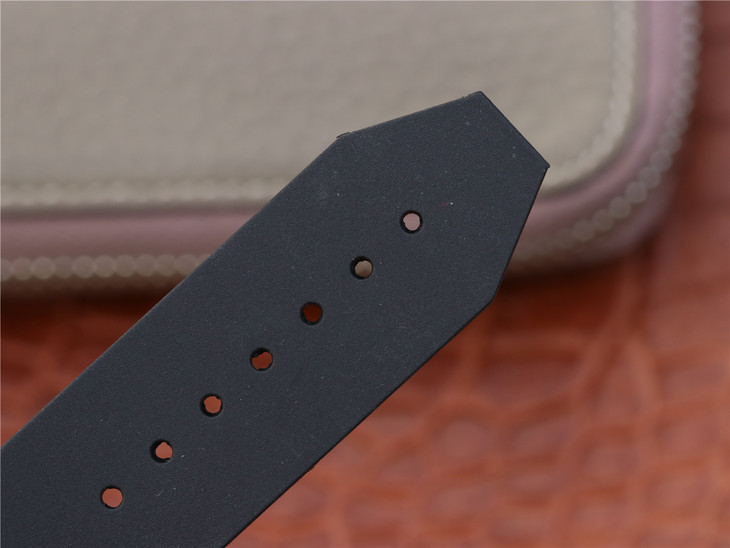 宇舶Hublot 陀飛輪繫列 Big Bang 大爆炸限量版￥8800 -高仿錶