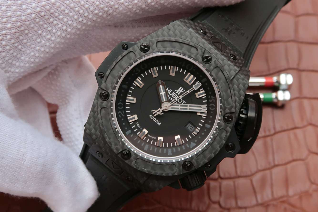 V6廠宇舶Hublot 繫列King Power Oceanographic 4000腕錶731.QX.1140.RX 鍛造碳纖維￥5580-高仿錶