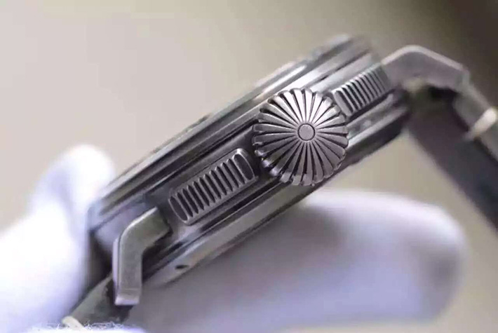 【新款】真力時(Zenith)飛行員繫列TON-UP繫列 11.2430.4069/21.C773 男士自動機械腕錶¥3480-高仿錶 【新款】真力時(Zenith)飛行員繫列TON-UP繫列 11.2430.4069/21.C773 男士自動機械腕錶¥3480-高仿錶