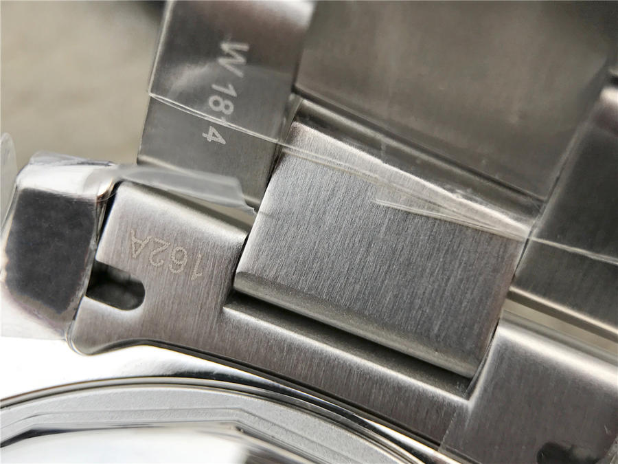 百年靈超級海洋仿錶 GF百年靈超級海洋二代A17392D8|C910|228S|A20SS.1￥3480-高仿錶