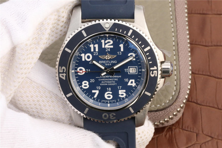 1比1復刻百年靈超級海洋 GF百年靈超級海洋二代A17392D8|C910|228S|A20SS.1￥3680-高仿錶