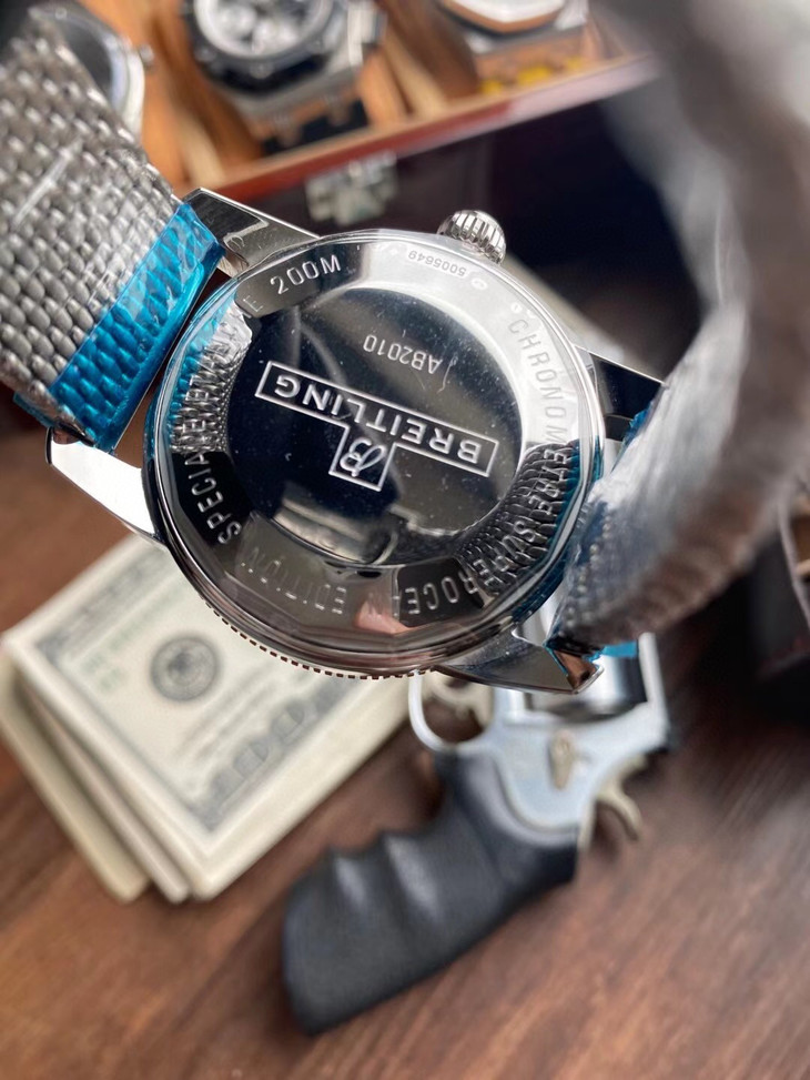 百年靈仿錶 gf百年靈超級海洋文化二代42 UB2010161C1S1￥3480-高仿錶