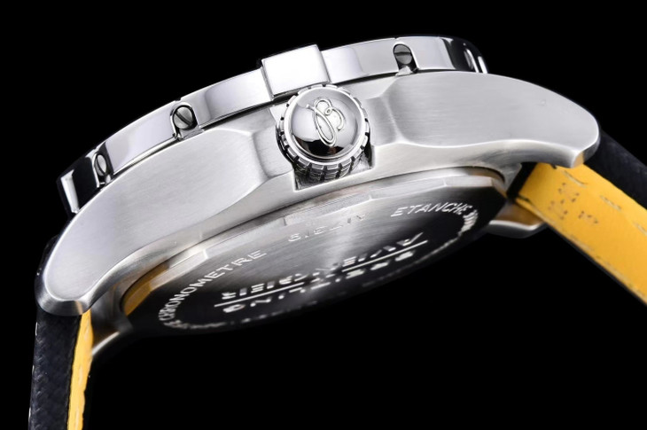 百年靈復仇者深潛海狼1比1復刻 gf百年靈復仇者繫列A17319101I1A1 黃色盤面￥3480-高仿錶