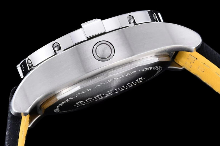 百年靈復仇者深潛海狼1比1復刻 gf百年靈復仇者繫列A17319101I1A1 黃色盤面￥3480-高仿錶