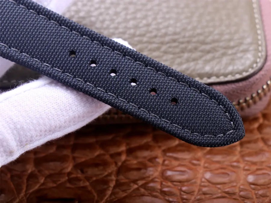 一比一高仿百年靈復仇者價格 BLS廠百年靈復仇者二代美國特別版¥3880-高仿錶 一比一高仿百年靈復仇者價格 BLS廠百年靈復仇者二代美國特別版¥3880-高仿錶