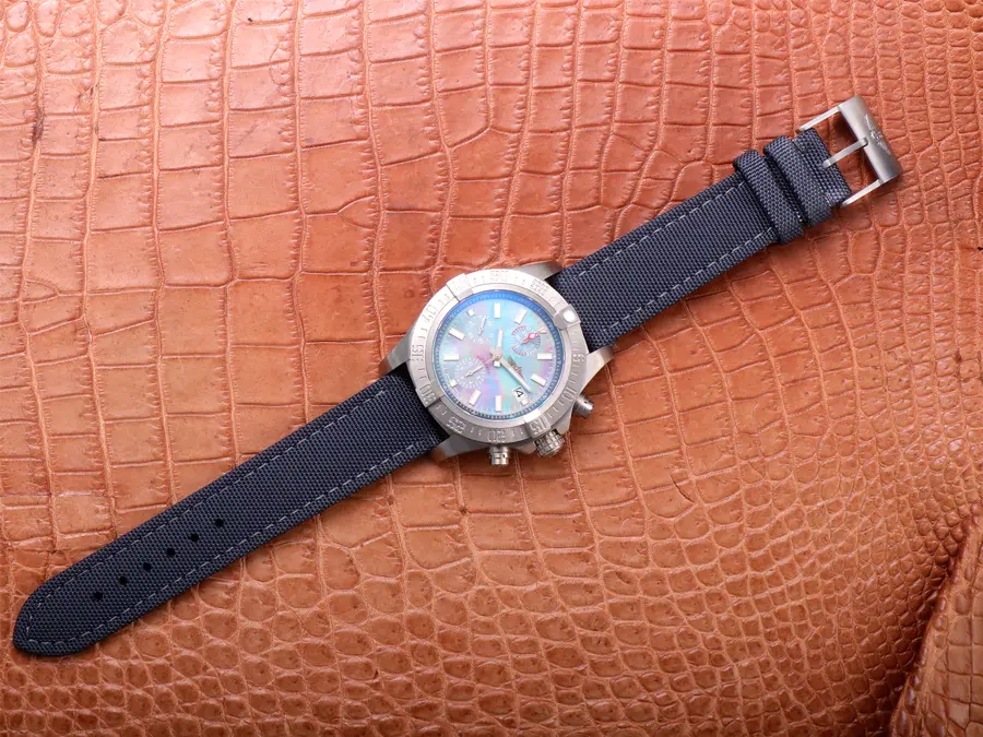 一比一高仿百年靈復仇者價格 BLS廠百年靈復仇者二代美國特別版¥3880-高仿錶 一比一高仿百年靈復仇者價格 BLS廠百年靈復仇者二代美國特別版¥3880-高仿錶