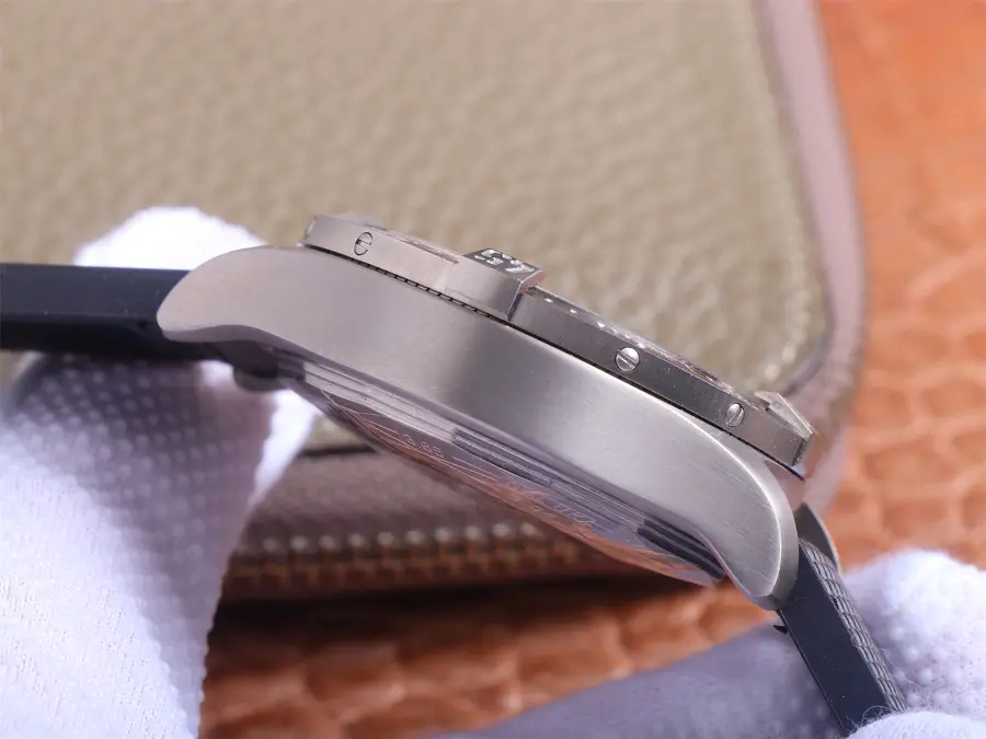 百年靈復仇者一比一高仿價格 BLS廠百年靈復仇者二代美國特別版¥3880-高仿錶 百年靈復仇者一比一高仿價格 BLS廠百年靈復仇者二代美國特別版¥3880-高仿錶